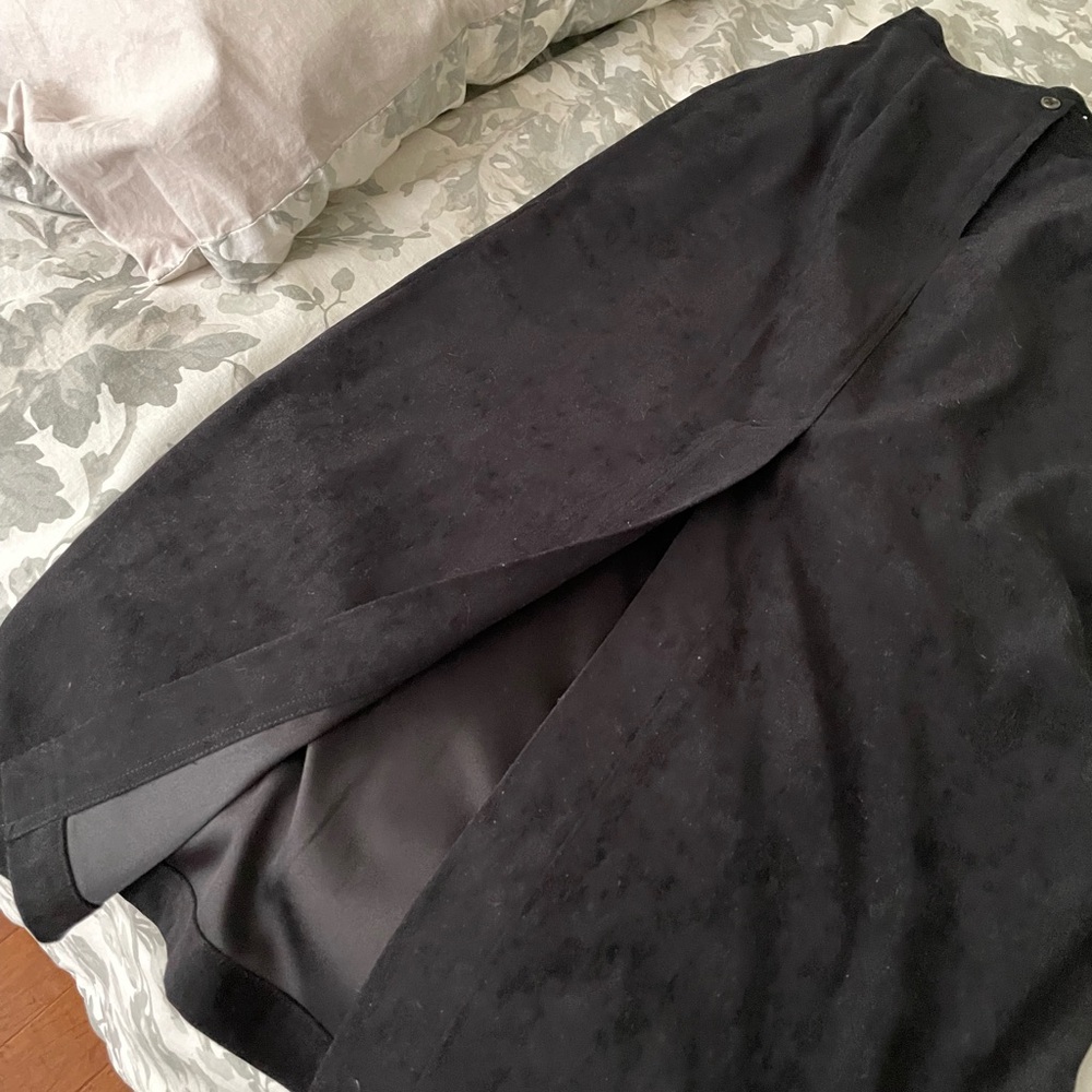 Stylish Black skirt